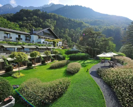 パルクホテル ゾンネンホフ ファドゥーツのホテル