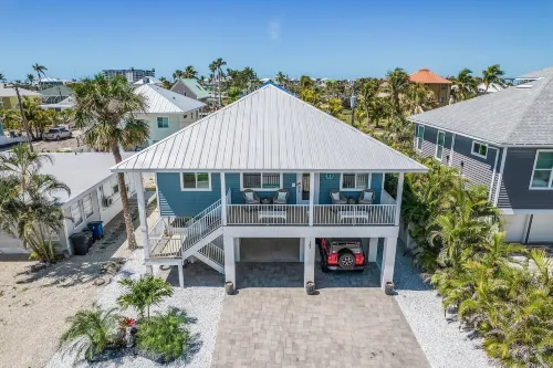 Welcome to Mermaid Bay Vacation Rental - 261 Delmar Home