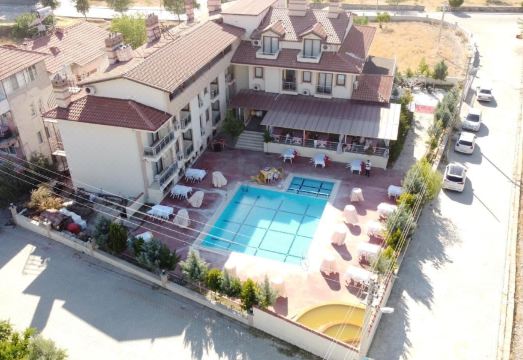 3. 무시즈 테르말 ..