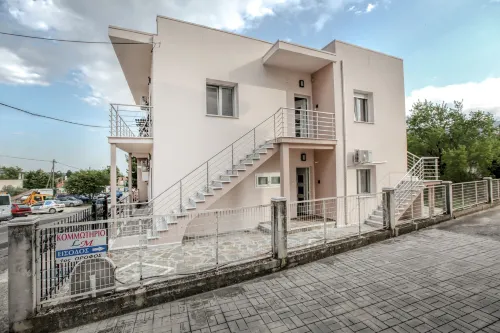 Terra di Meteora Suites #1 فنادق في Diava