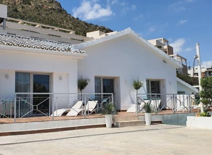 桑德拉客房飯店