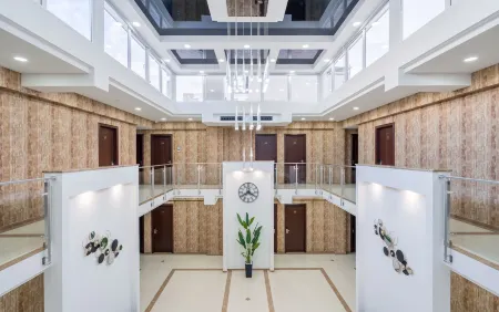 Aura Hotel Tbilisi Отели в г. Сагурамо