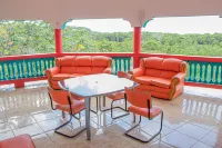 Haleys Paradise at Blue Hole Hotels in Little Bay