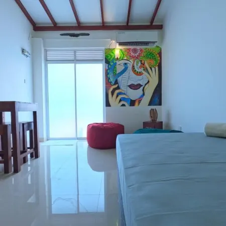 Unwind Restaurant & Hostel
