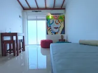 Unwind Restaurant & Hostel