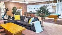PRIVATE, FULLY FURNISHED 2-BEDROOM, 2-BATHROOM BASEMENT APARTMENT