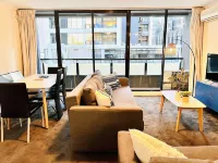 ReadySet Apartments on Kavanagh Hotels in Southbank