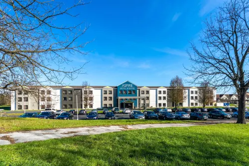 Aspire Hotel and Suites - 3-Star