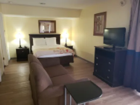 Affordable Suites of America Grand Rapids