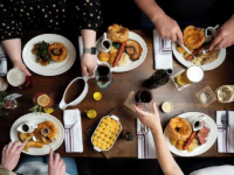 Crown Hotel Hotels in Chertsey