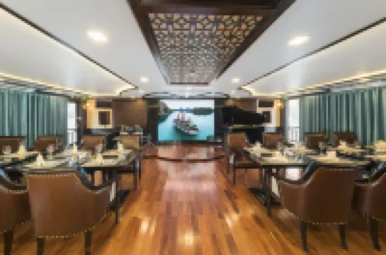 女王傳奇遊輪飯店 團洲住宿飯店