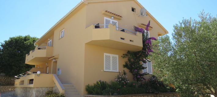 Apartments Edo Ξενοδοχεία στην πόλη Novalja