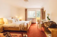 Parkhotel Schachen - Parkplatz