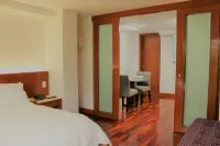 Condesa Suites - ห้องครัว