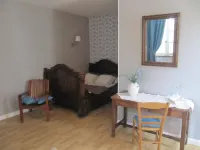 Au Vieux Pressoir Hotels in Lectoure