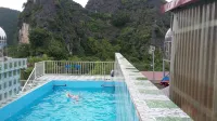 Limestone View Homestay - Rooftop Pools