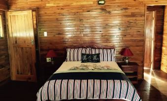 Pura Vida Lodge