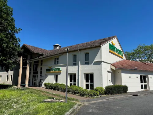 Kyriad Cholet Hotels in Maulévrier