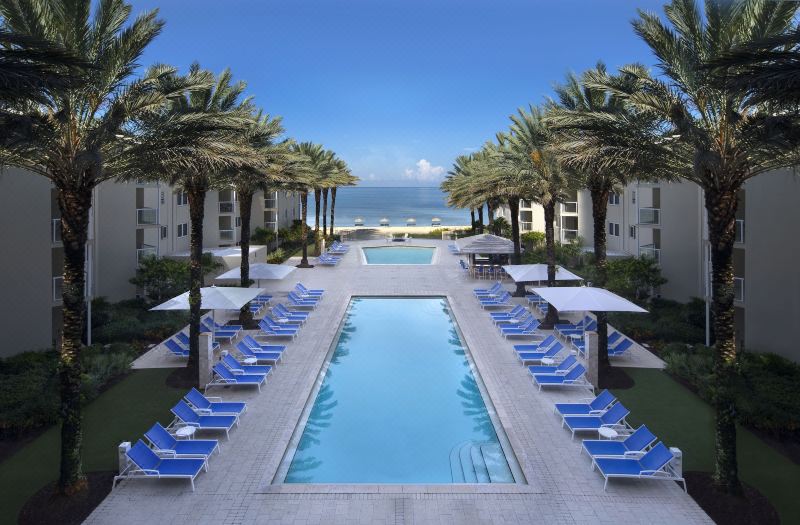 Edgewater Beach Hotel photo 4