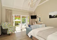 The Gables Hermanus - Kitchens