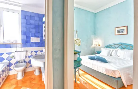 Hotel Miramare E Castello