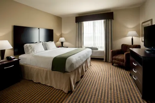 Holiday Inn Express & Suites Marble Falls Hotels in Horseshoe Bay