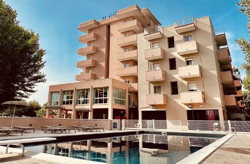 Hotel St. Gregory Park