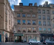 Hotel Les Rives de Notre-Dame Hotel in zona Archaeological Crypt of Notre-Dame Cathedral