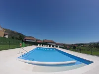Cabañas la Senda de Los Elefantes Cabárceno - Pool