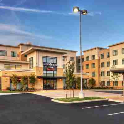Residence Inn Portland Airport at Cascade Station Hotel Exterior