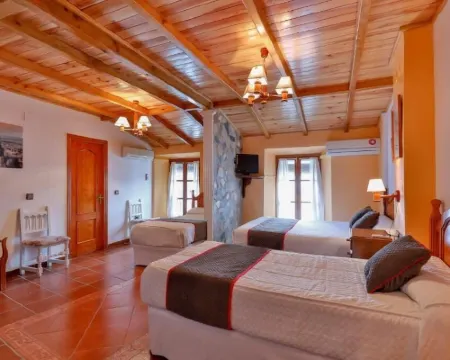 Hotel Las Palmeras by Vivere Stays Hotels in Zafra