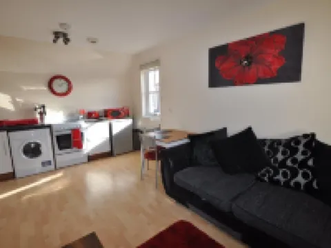 8 Varis Apartments Hotels in Forres