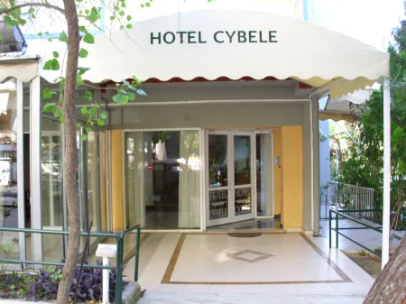 Hotel Cybele Pefki Отели в г. Северна Атина