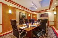 Casablanca Hotel by Library Hotel Collection - Barer