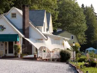 Mount Battie Inn Hotels in Lincolnville
