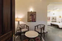 Heart of the City by Rashmi Hotel a 