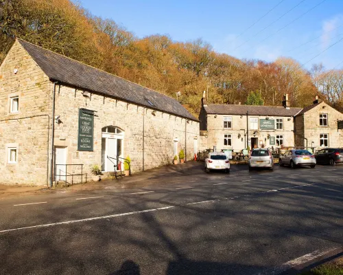 The Ladybower Inn Hotels in Hope Valley