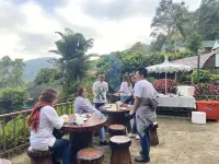 Phu Mok Camp Hotels in Thoeng