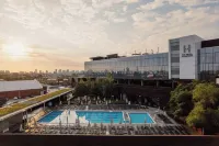 The Hotel & Athletic Club at Midtown - Kolam Atas Bumbung