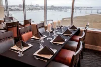 Holiday Inn CHARLESTON-RIVERVIEW by IHG - servizio colazione