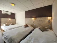 Cit'Hotel Restaurant du Bowling de Millau Hotels in Millau