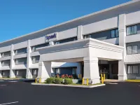 Spark by Hilton Savannah Midtown Hotels near Hunter Golf Course