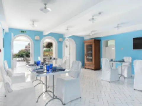 โรงแรมลาบูเกนวิลล์ โรงแรมในโพสิตาโน่