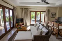 Valmer Resort and Spa Hotels in Takamaka