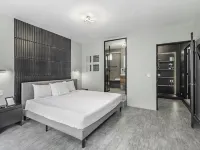 Hotel Singular Goldsmith Hotels near Moliere Theatre