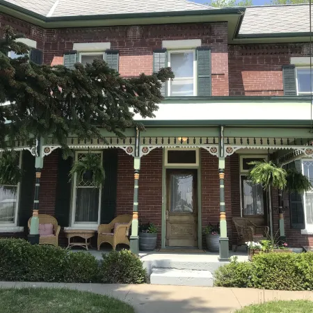 The Nauvoo Grand Bed & Breakfast