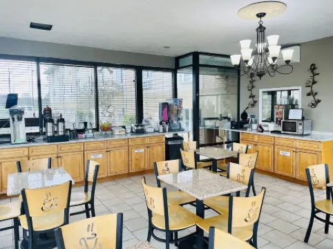 Super 8 by Wyndham Corbin/London KY