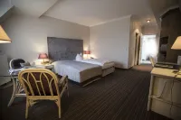 Hotel "Schloss Friedestrom" Hotels in Dormagen