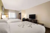 Sleep Inn & Suites North Mobile Saraland فنادق في Saraland