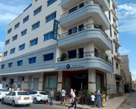 Medina Oran オランのホテル